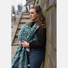 Laden Sie das Bild in den Galerie-Viewer, Yaro ringsjal - La Vita Duo Black Petrol Natural Alpaca Wool Ring Sling - 50% bomull, 30% baby alpacka, 20% merinoull - Utförsäljning!
