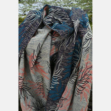 Load image into Gallery viewer, Yaro vävd sjal - Oasis Trinity Yellow Blue Red Wool Tencel - 50% bomull, 30% ull, 20% tencel
