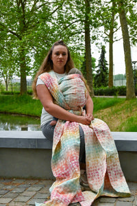 Yaro woven wrap - Petals Ultra Bonbon Rainbow Linen - 60% cotton, 30% linen, 5% seacell, 5% kapok