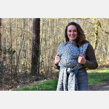 Laden Sie das Bild in den Galerie-Viewer, Yaro vävd sjal - Pussycat Duo Brown Light-Blue Silk - 90% bomull, 10% silke
