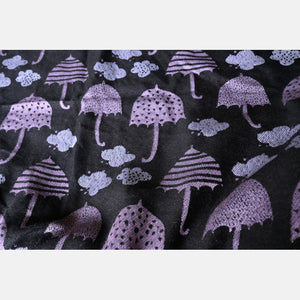 Yaro ringsjal - Rainfall Duo Black Lavender White Seacell Ring Sling - 90% bomull, 10% seacell - Utförsäljning!