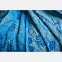Laden Sie das Bild in den Galerie-Viewer, Yaro ringsjal - Starfish Duo Blue Grey Confetti Ring Sling - 99% bomull, 1% silke - Utförsäljning!

