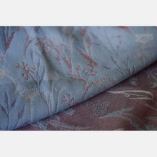 Ladda upp bild till gallerivisning, Yaro vävd sjal - Terra Duo Nuage Pastel Blue Silk - 70% bomull, 30% silke
