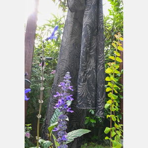 Yaro woven wrap - Tropical Black Origami Melange Linen - 60% cotton, 40% linen