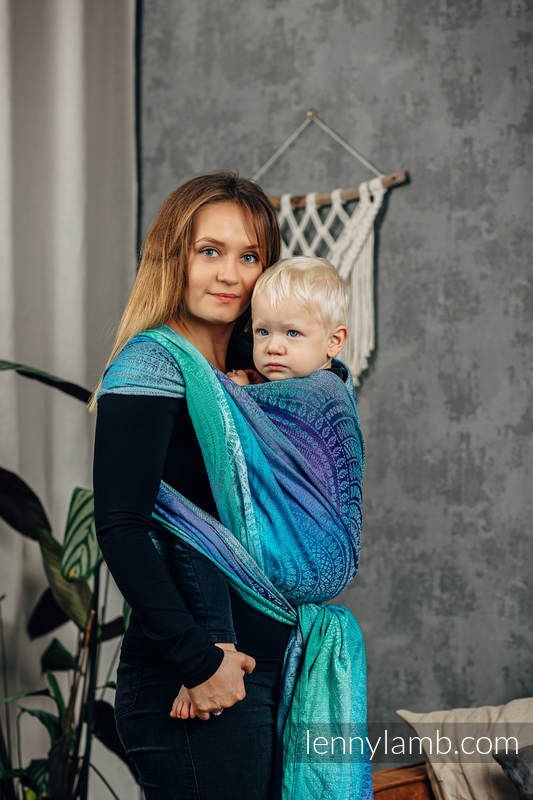 Lenny Lamb Woven Baby Wrap/Vävd sjal - PEACOCK’S TAIL - FANTASY - 100% bomull