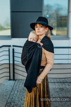Laden Sie das Bild in den Galerie-Viewer, Lenny Lamb Ringsjal - PEACOCK&#39;S TAIL - PITCH BLACK  - 59% bomull, 41% merinoull

