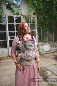 LennyGo Ergonmic Carrier - HERBARIUM - RECLAIMED BY NATURE - 45% bomull, 33% merinoull, 14% kashmir, 8% silke