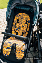 Ladda upp bild till gallerivisning, Barnvagnsunderlag för sittvagn - UNDER THE LEAVES - GOLDEN AUTUMN
