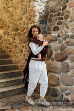 Ladda upp bild till gallerivisning, LennyHybrid Half Buckle Carrier - BIG LOVE - AUBURN - 61% bomull, 39% tussah silke - Standard
