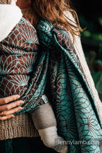 Ladda upp bild till gallerivisning, Lenny Lamb Woven Baby Wrap/Vävd sjal - LOTUS - NYMPH - 61% bomull, 39% tussah silke
