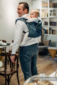 Lenny Buckle Onbuhimo Carrier - LITTLE LOVE - NEO - 62% Bomull, 38% silke