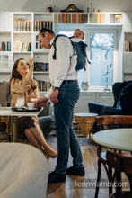 Ladda upp bild till gallerivisning, Lenny Buckle Onbuhimo Carrier - LITTLE LOVE - NEO - 62% Bomull, 38% silke

