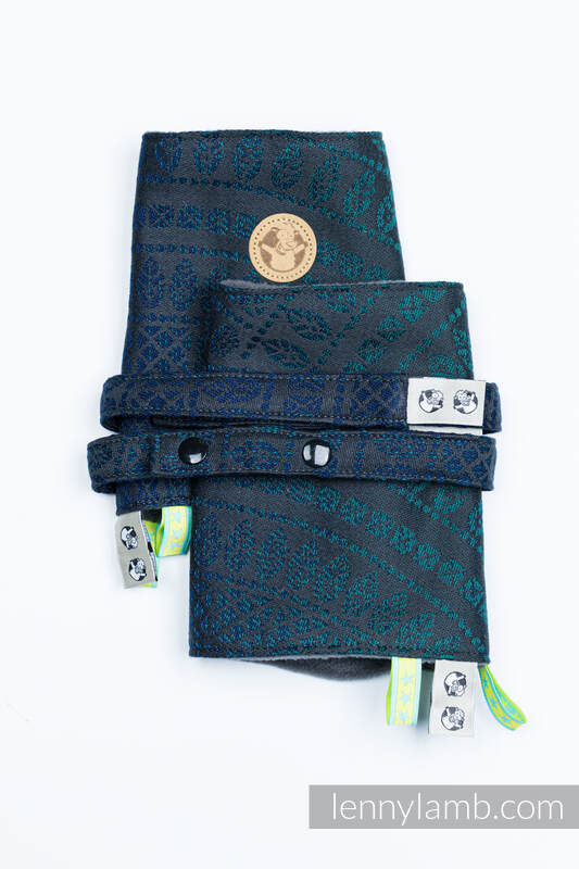 Drool Pads - PEACOCK'S TAIL - QUANTUM