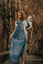 Laden Sie das Bild in den Galerie-Viewer, Lenny Lamb Woven Baby Wrap/Vävd sjal - RAINFOREST - NOCTURNAL - 54% bomull, 46% Tencel™
