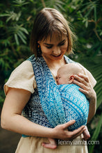 Laden Sie das Bild in den Galerie-Viewer, Lenny Lamb Woven Baby Wrap/Vävd sjal - PEACOCK&#39;S TAIL - SEA ANGEL - 100% bambu viskos
