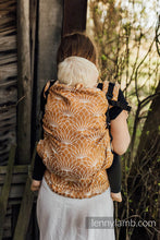 Ladda upp bild till gallerivisning, LennyPreschool Carrier - LOTUS - GOLD - 100% linne
