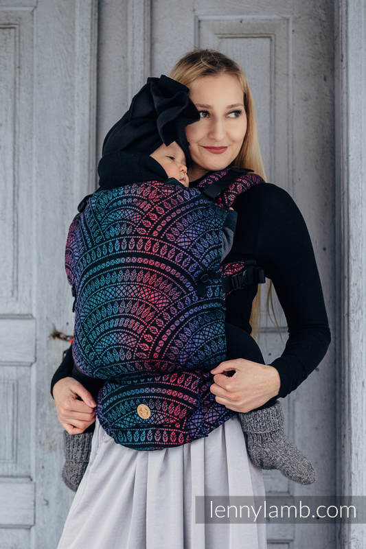 LennyUpGrade Carrier - PEACOCK'S TAIL - BLACK OPAL - 60% Cotton, 28% Merino Wool, 8% Silk, 4% Cashmere