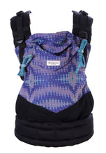 Laden Sie das Bild in den Galerie-Viewer, Wompat ILO Baby Carrier Kaiku Horsma - 100% ekologisk bomull
