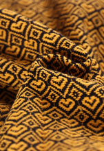 Ladda upp bild till gallerivisning, Vanamo Woven Wrap/Vävd sjal - Lempi Aurinko - 100% bomull
