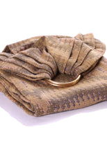 Load image into Gallery viewer, Vanamo Ring Sling - Kaiku Hiekka - 25% linen, 75% organic cotton
