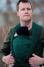 Laden Sie das Bild in den Galerie-Viewer, Vanamo Woven Wrap/Vävd sjal - Kide Emerald, newborn - 100% ekologisk bomull
