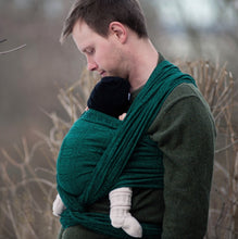 Laden Sie das Bild in den Galerie-Viewer, Vanamo Woven Wrap/Vävd sjal - Kide Emerald, newborn - 100% ekologisk bomull
