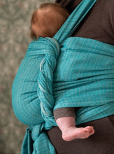 Laden Sie das Bild in den Galerie-Viewer, Vanamo Woven Wrap/Vävd sjal - Solki Puro, newborn - 100% ekologisk bomull
