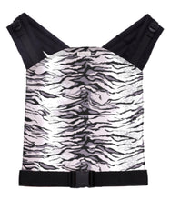 Ladda upp bild till gallerivisning, Wompat LITE Baby Carrier - Tikru - 100% bomull

