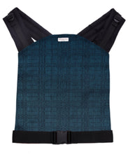 Ladda upp bild till gallerivisning, Wompat LITE Baby Carrier - Kide Loiste - 30% linne, 30% merinoull, 40% ekologisk bomull
