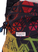 Load image into Gallery viewer, Wompat ILO Baby Carrier Firespiral - 100% bomull
