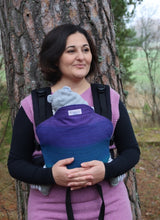 Load image into Gallery viewer, Wompat LITE Baby Carrier - Solki Tarina - 100% organic cotton
