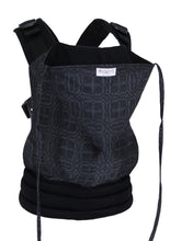 Ladda upp bild till gallerivisning, Wompat Baby Carrier Inari - 55% linne, 45% ekologisk bomull

