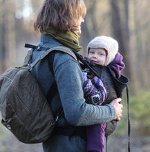 Load image into Gallery viewer, Wompat Baby Carrier Inari - 55% linen, 45% organic cotton
