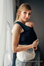 Laden Sie das Bild in den Galerie-Viewer, Gestricktes Babytragetuch - SCHWARZ
