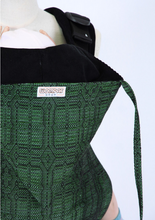 Ladda upp bild till gallerivisning, Wompat Baby Carrier Nokkonen - 40% ekologisk bomull, 30% linne, 30% merinoull
