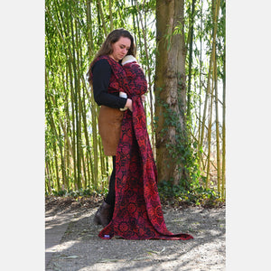 Yaro vävd sjal - Ava Trinity Black Sangria Rainbow Wool - 70% bomull, 30% ull - Utförsäljning!
