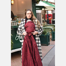 Laden Sie das Bild in den Galerie-Viewer, Yaro vävd sjal - Dandy Burgund Black Wool Blend - 60% bomull, 35% merinoull, 5% silke - Demoex
