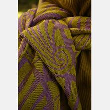 Ladda upp bild till gallerivisning, Yaro vävd sjal - Dandy Duo Yellow Purple Navy Silk - 70% bomull, 30% silke - Utförsäljning!
