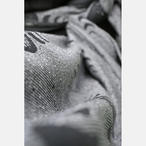 Yaro ringsjal - Luna Duo Black Grey Glam Ring Sling - 99% bomull, 1% glitter