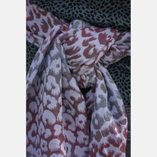 Load image into Gallery viewer, Yaro Woven wrap - Pussycat Ultra Carnelian Rainbow Tencel Linen - 40% Cotton, 30% Linen, 30% Tencel - Sale!
